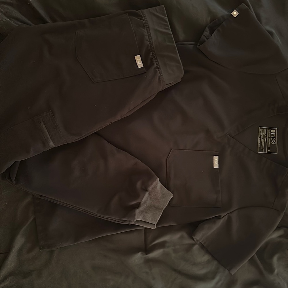 Figs Jogger Scrub Set